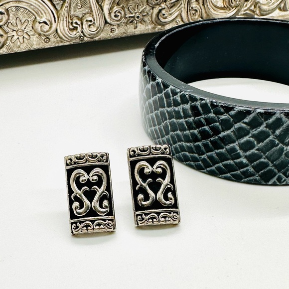 Vintage Snake Bangle & Ornate Earrings - Picture 7 of 7